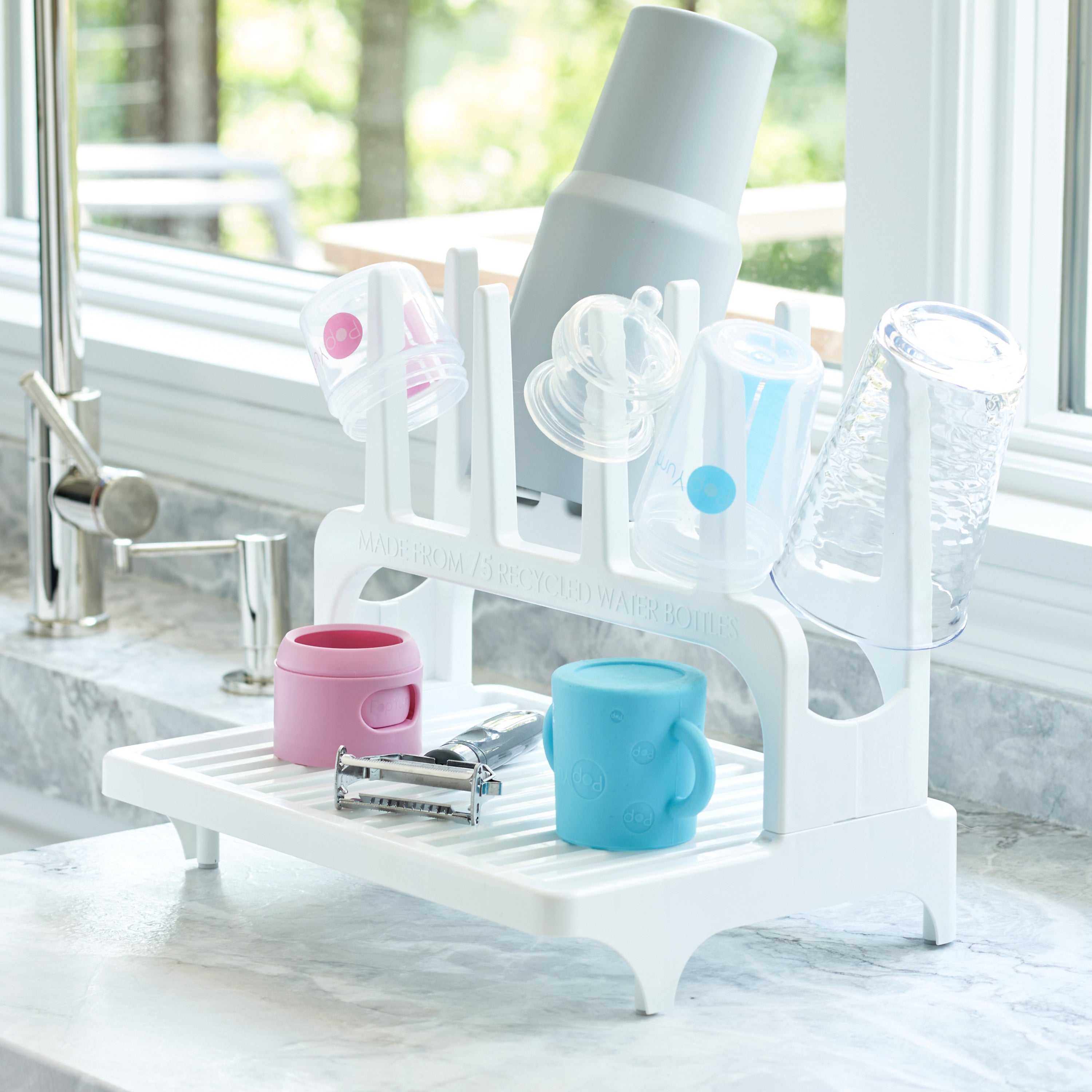 PopYum Blue Formula Making Baby Bottle 4-Pack Set with White Drying Rack Bundle