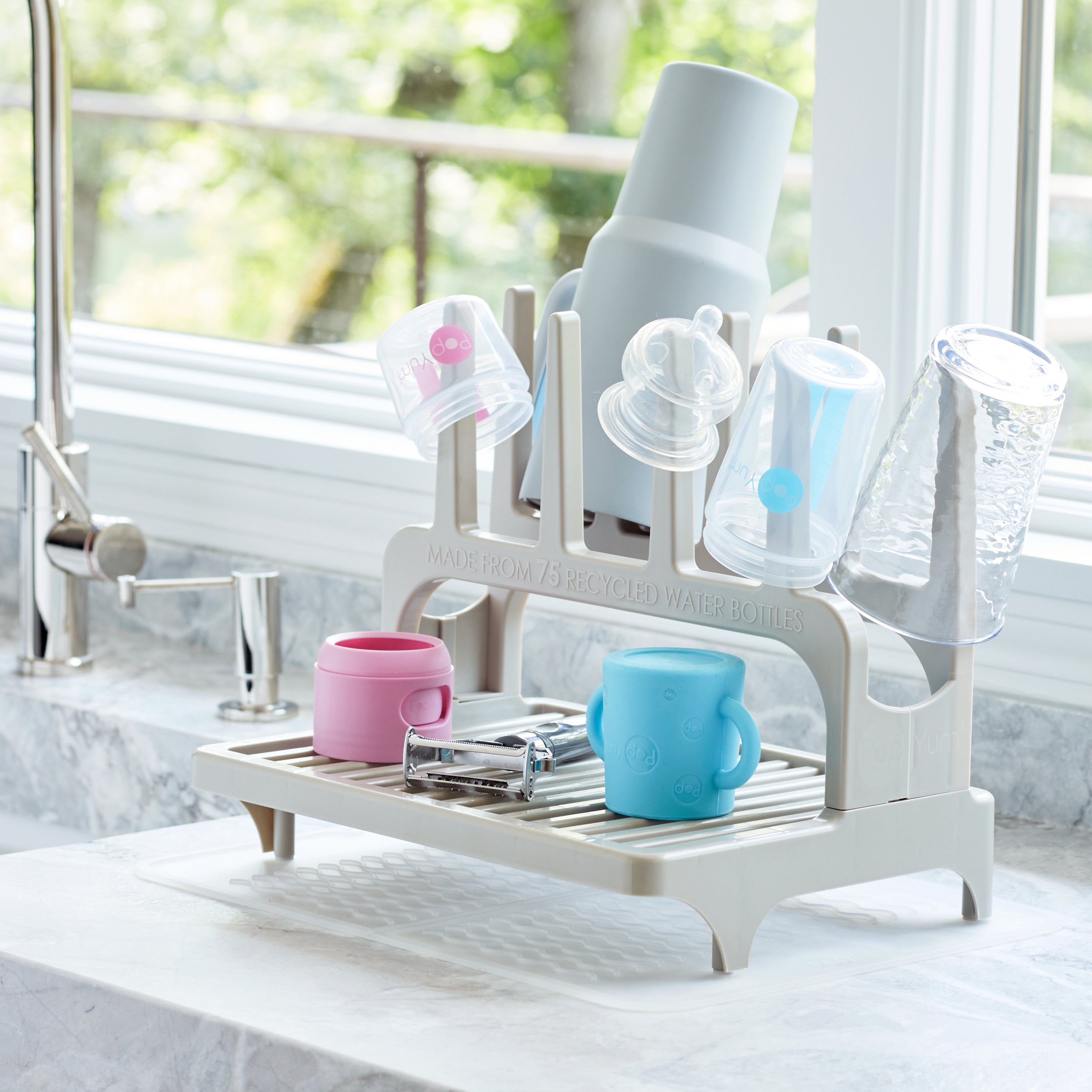PopYum Pink Baby Bottle 4-Pack Set with Gray Drying Rack & Clear Drying Mat Bundle